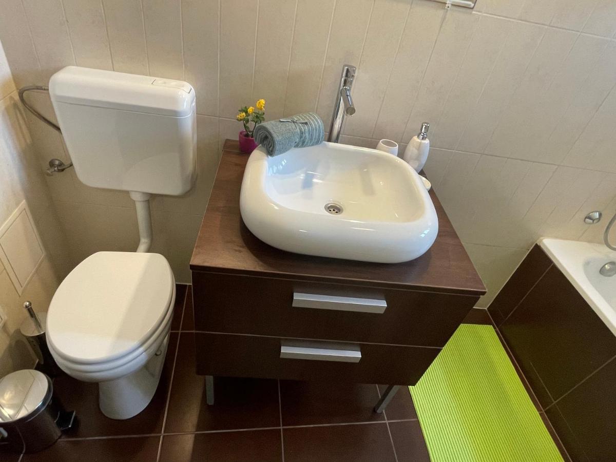 Magnolia Apartman Győr Exterior foto